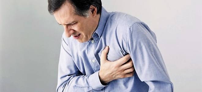 Давит сердце тяжело дышать